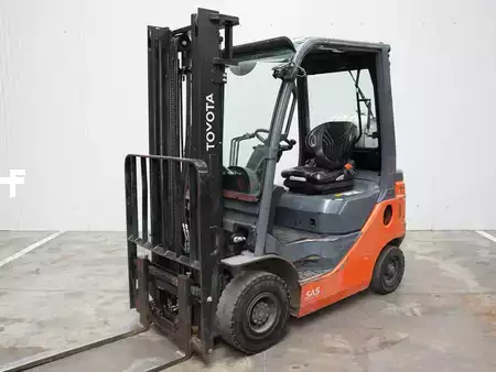 LPG heftrucks 2020  Toyota 02-8FGF15 (2)