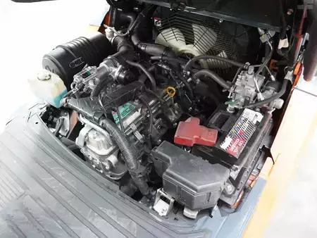 LPG heftrucks 2021  Toyota 02-8FGJF35 (5)