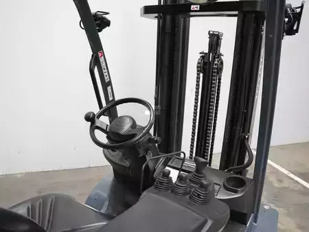 Dieselový VZV 2022  Toyota 52-8FDF30 (4)