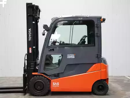 Elektryczne 4-kołowe 2020  Toyota 8FBMT35 (1)