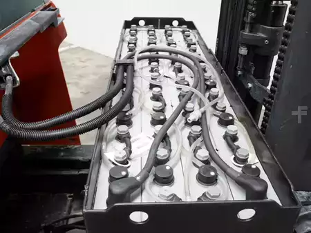 Chariots à mât rétractable 2018  Toyota RRE200H (6)