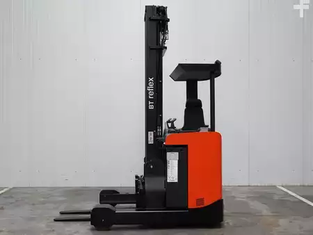 Skjutstativtruck 2021  Toyota RRE120B (1)