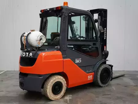 LPG Forklifts 2018  Toyota 02-8FGF30 (3)