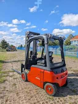 El Truck - 3-hjul 2014 Linde E16P-01 (2)