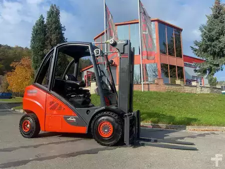 Dieselstapler  Linde H 30 D - 393 (1)
