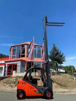 Treibgasstapler  Linde H 30 T - 393 (3)