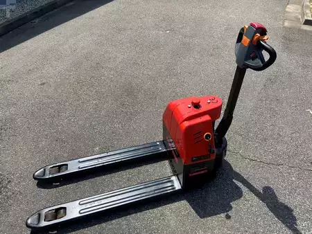 Transpalettes éléctriques 2022  Schefer EHW ECO Professional (5)