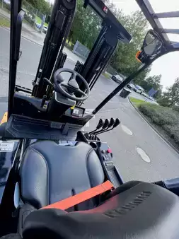 Elektro 4 Rad 2023  Hyundai 30B-9U (6)