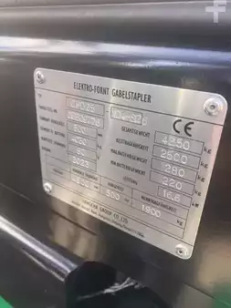 Elektro 4 Rad  HC (Hangcha) CPD25-XD4-SI26 (4)