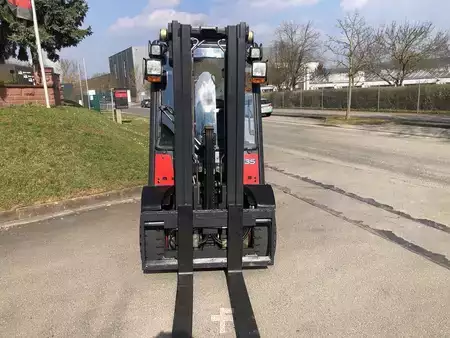 Treibgasstapler 2011  Linde H 35 T -01 - 393 (5)