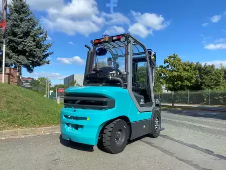 Dieseltruck 2025  Baoli KBD 35 G1 EU5 HDI (2)