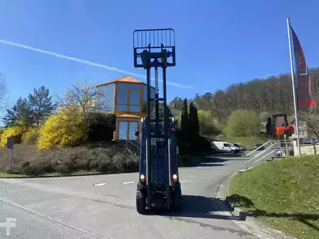Treibgasstapler 2019  Linde H 25 T - 02 - 600 - Hochkabine (10)