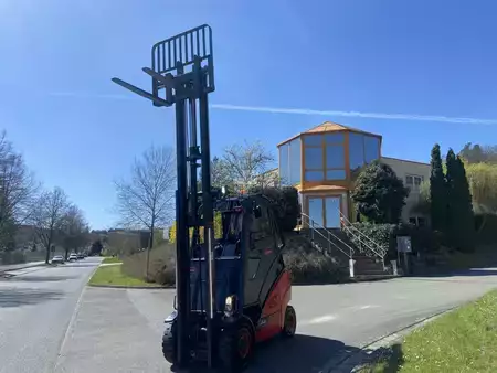 Treibgasstapler 2019  Linde H 25 T - 02 - 600 - Hochkabine (9)