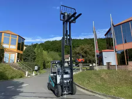 Eléctrica de 4 ruedas 2026  Baoli KBE 35 BM Lithium (4)