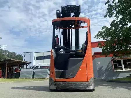 Schubmaststapler 2016  BT RRE 160 (1)