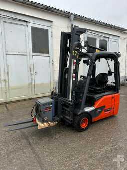 Elektromos 3 kerekű 2019  Linde E 18 - 02 (1)