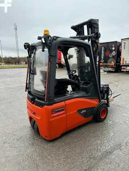 Elektromos 3 kerekű 2019  Linde E 18 - 02 (2)