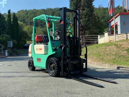 LPG Forklifts 1999  Yang FG 20 (2)