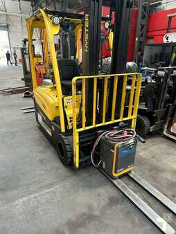 Elektro 3 Rad 2017  Hyster J2.0XNT lwb (1)