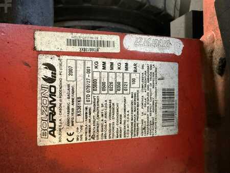 Carrelli elettrici 4 ruote 2007  Cesab MAK 400 AC (8)