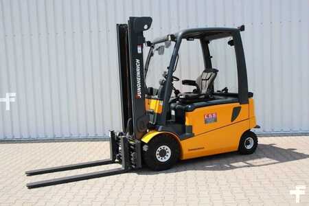 El truck - 4 hjulet 2008  Jungheinrich EFG 425 K (1)