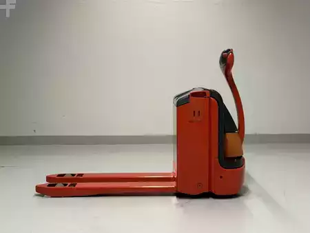El-pallevogn 2006  Linde T 18 (5)