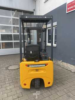 Elektro 3 Rad 2004  Jungheinrich EFG 110 k (6)