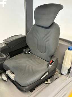 Chariots électriques à 3 roues 2017  Jungheinrich EFG 220 (4)