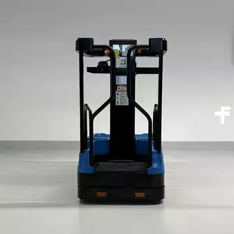 Vertikal-Kommissionierer 2024  Kronos EKK (6)