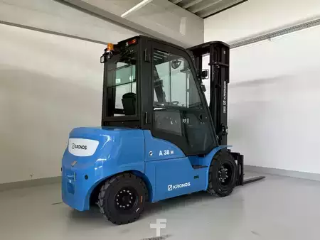 Sähkö - 4 pyör 2026  Kronos ES4A-M Pro 38 (2)