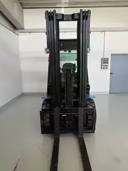 Sähkö - 4 pyör 2026  Kronos ES4A-M Pro 38 (6)