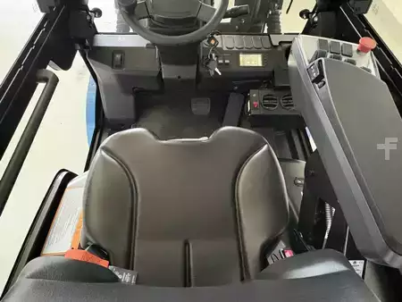 Sähkö - 4 pyör 2026  Kronos ES4A-M Pro 38 (7)