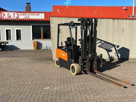 Elektro 4 Rad 2021  Doosan B20 -7 Plus (1)