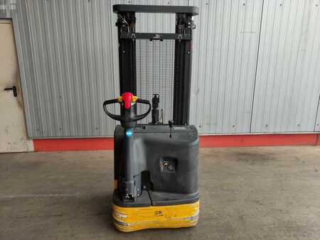 Stacker pedestre 2004  OM CL10.50 (4)