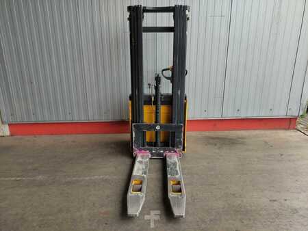 Pallestabler 2004  OM CL10.50 (3)