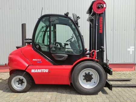 Wózek terenowy 2023  Manitou MSi50 (NEU) (2)