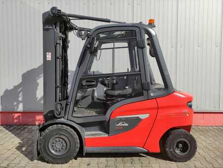 Dieselstapler  Linde H35-01-120 (1)