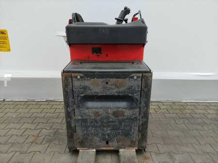 Electric Pallet Trucks 2017  Linde T25R (mit Sitz) (4)