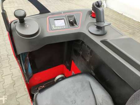 Electric Pallet Trucks 2017  Linde T25R (mit Sitz) (6)