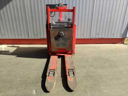 Transpalettes éléctriques 2015  Linde T30 (3)