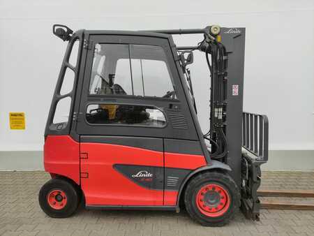 Elektro 4 Rad 2017  Linde E40H-01/600-388 (2)