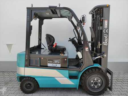 Elektro 4 Rad 2022  Baoli KBE35 (2)