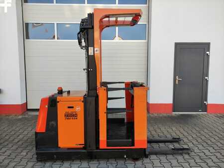 Preparador de pedidos vertical 2010  BT OME 100 M (2)