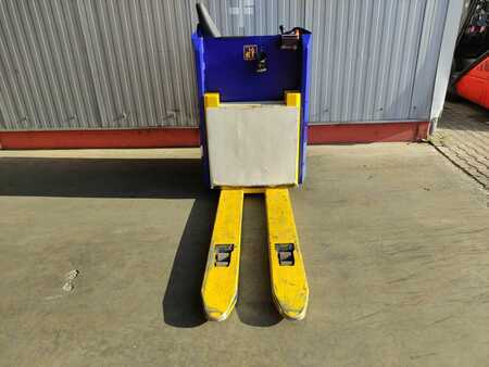 Lavansiirtovaunu 2020  Stöcklin EFP30XXL (3)