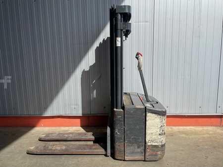 Pinontavaunu 2010  Crown WE2300 1.6 TT (1)