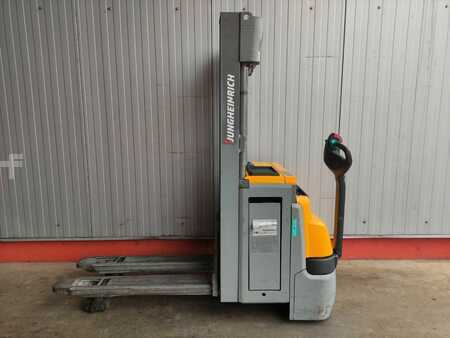 Stoccatori 2021  Jungheinrich EJC 216 Z (1)