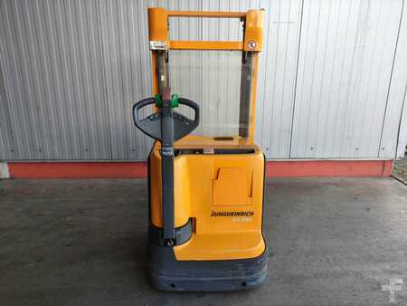 Stoccatori 2013  Jungheinrich EJC 216Z (4)