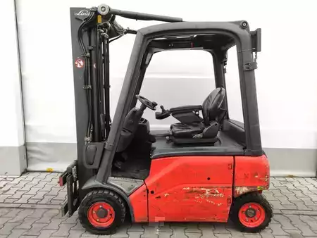 4-wiel elektrische heftrucks 2013  Linde E16P-01-386 (1)