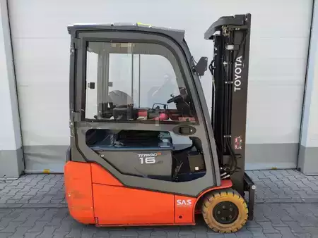 Elektro tříkolové VZV 2016  Toyota 8FBET16 (2)