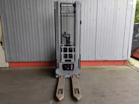 Apilador eléctrico 2021  Still EXVi-SF 14 D (3)